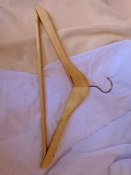 Hanger Baju